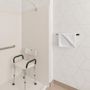 King Suite Mobility accessible